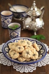 Galletas persas de arroz plato
