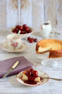 Tarta de queso y chocolate blanco con sirope