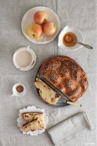 Challah de manzana y miel cenital partido