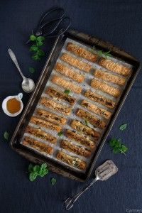 Cigarros turcos bandeja