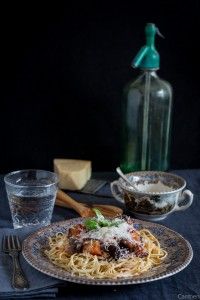 Linguini con berenjenas y setas acabada