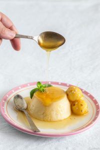 Flan de huevo casero solo miel
