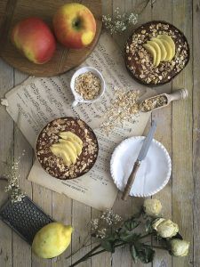 Bizcocho de espelta manzana y cereales partido cenital
