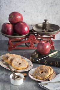 Buñuelos de manzana frontal